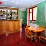 Chervona Gora 호텔 *