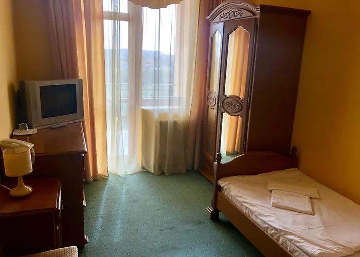 Chervona Gora Otel